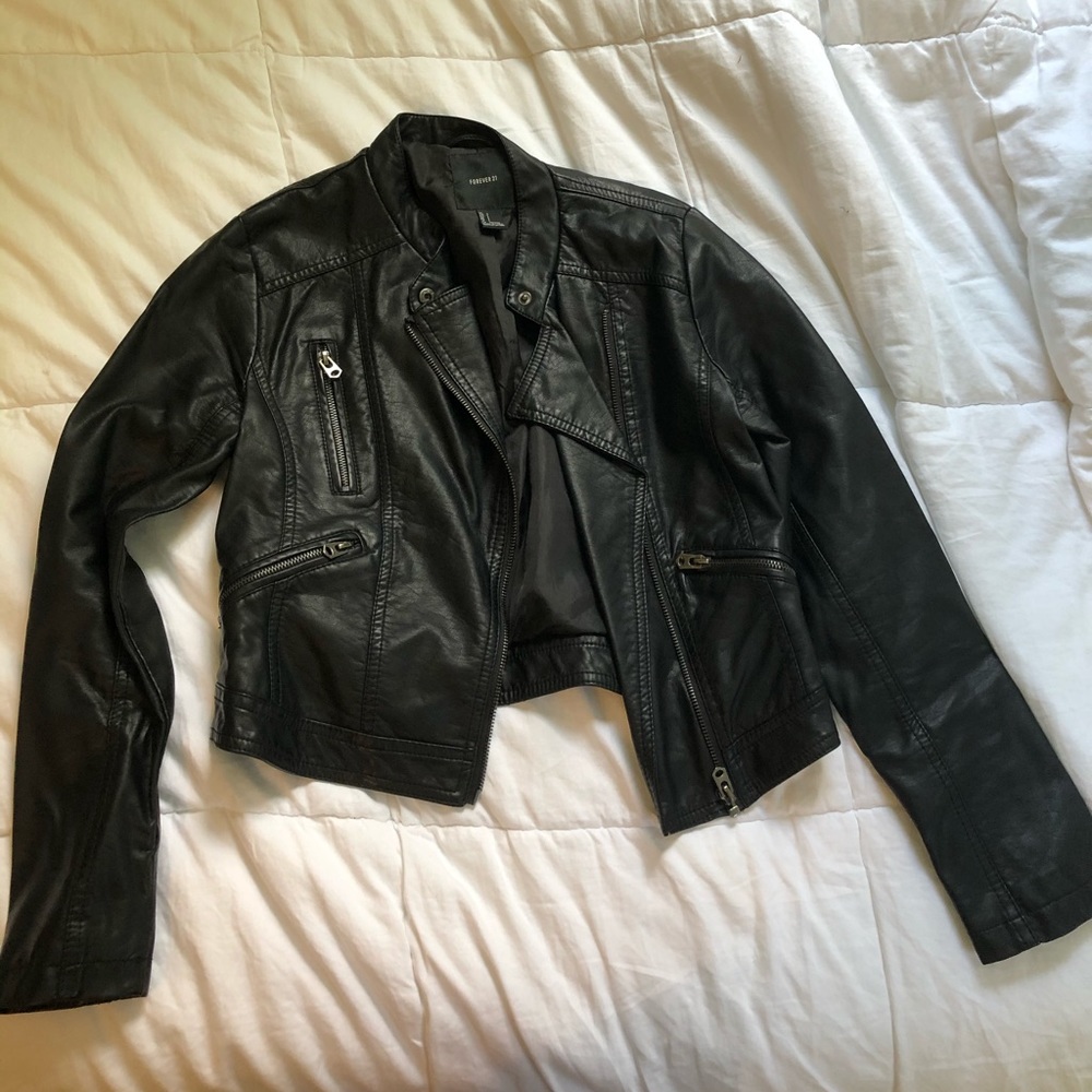 Cropped Leather Jacket